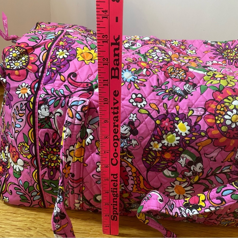 Vera Bradley Disney Parks Just Mousing Around Large Duffel Mickey Minnie Pink - Picture 7 of 10